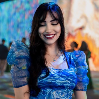 Juulianalopez's profile picture. Eu vou dizer quase “tudo o que penso” por aqui. Quem não gostar é só não me seguir 😉