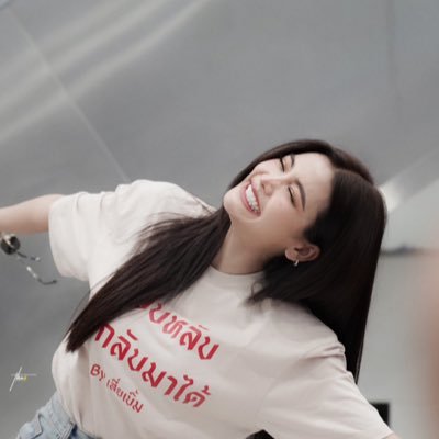 xinglxt81239047's profile picture. ยักอิงฟ้า🐰✨🤍