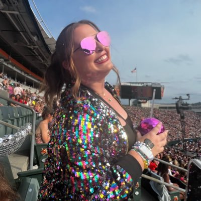 'Burgh bred. Bonnie & OK State grad. Senior Director of Athletic Communications at Ohio. This also might be a Peloton stan account. Life long Swiftie