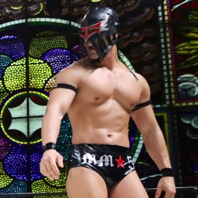 DWA第38代京都統一ヘビー級王者/DWA同志社プロレス同盟OB/京大生学プロレスラー https://t.co/z1nkqQUbK8