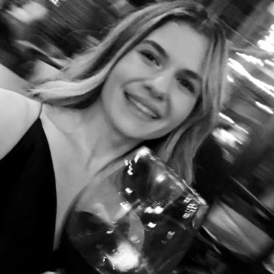 busrakonakk's profile picture. 