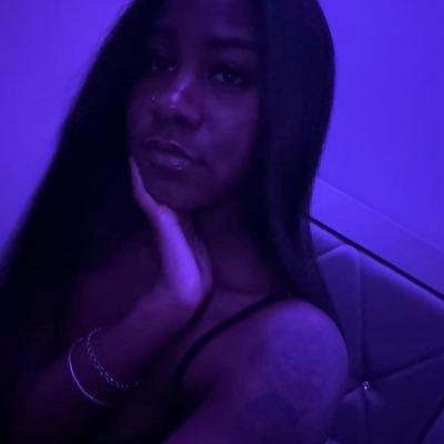 _ajamonae's profile picture. ig: _ajamonae