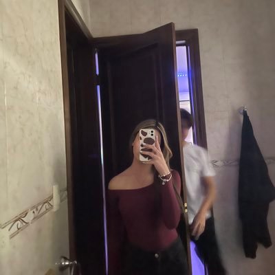 _aleerdzzz's profile picture. 💋