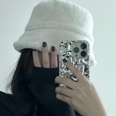 JOHNFROMGREECE's profile picture. Middle-aged father of 2 trying to keep up with the times! Am a project manager by day, NFT hunter by night!!