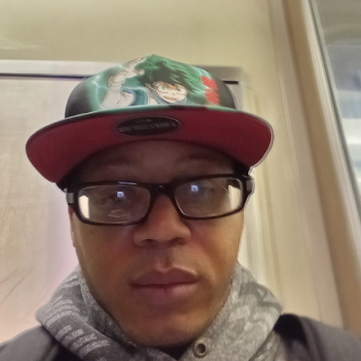 MichaelCru49557's profile picture. 