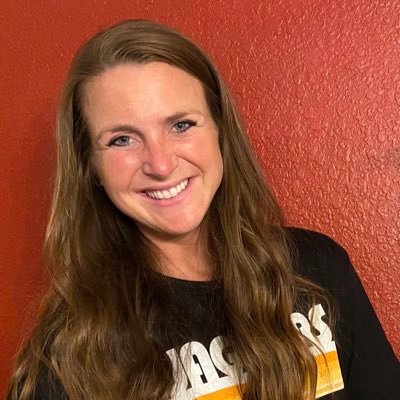 💙Mom, ❤️ Wife, 🐕 Mom, 🌎 Traveler, 📚 Instructional Coach at West Memorial Junior High 🖤🧡🤍