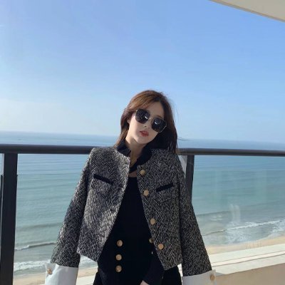 Sandrikins's profile picture. When you cherish your past, are satisfied with your present, and are optimistic about your future, you will stand at the highest point of life.🦄🦄