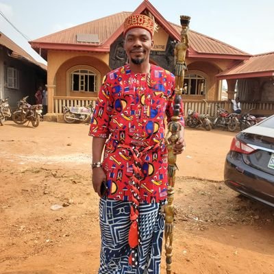 Igbo | Ohafia | Husband | Father | Trader | Kwechiri | Student | Trainer | Vollyball | Basketball 🏀 | ITC Enthusiast| Introvert | Survivor | Hustler