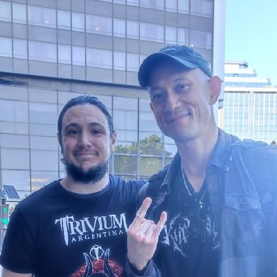 Metal, historia y literatura de terror. Ir a recitales es mi cable a tierra