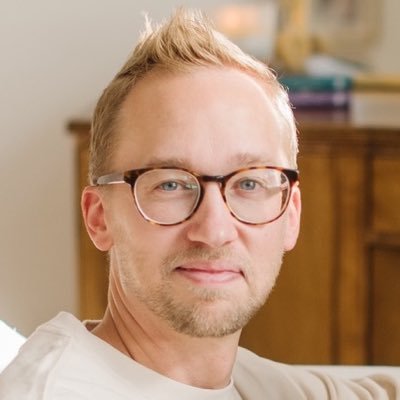 totencough's profile picture. Human-centered, AI-accelerated product designer and growth marketer.