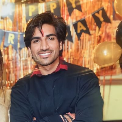मतलब होने तक शहद,
और वैसे .. जहर हैं लोग..!!