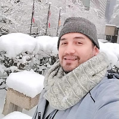 Caroreño 🌵🐂🍷
Venezolano 🇻🇪
live in Vancouver Canadá 🇨🇦
Lcdo. Adm Gerencia Industrial
Político Primero Justicia
Arte. Cocina internacional 🇵🇪🇮🇹🇨🇴