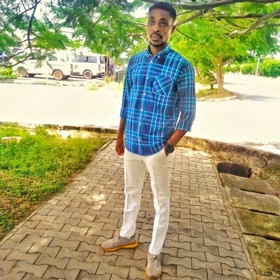 °Sales Supervisor @Joebros vent.
°Storekeeper @Affluence lounge .
°Always open 2 learning new things.
°Sports Enthusiast°Passionate about Agriculture. °Art🎭🥰