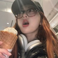 zuzu (@02zuha) 's Twitter Profile