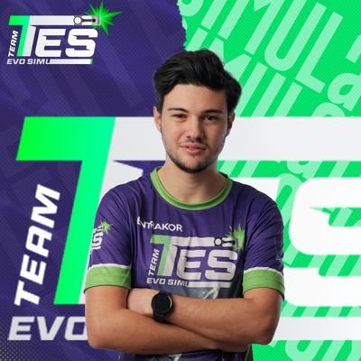 Président @Set0xTV
Driver Esport Racing @TeamEvoSimu
Commentator - Caster Esport Rocket League @tcs_esports