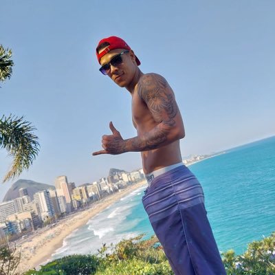 Já que não sou eterno que Deus me permita viver o melhor da vida..🙇🏽‍♂️🙌🏽❤️