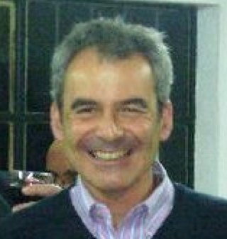 JHFparedes's profile picture. Aprendiz de todo. Oficial de nada.