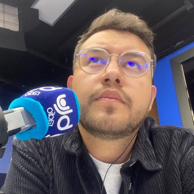 - Periodista 🎙 - Amante de la radio📻 - Locutor y Voice over y Dj🎙 Amante de la Salsa, me considero melomano 🎧🎤🎼