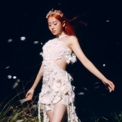 mochi3560's profile picture. 30代🙋‍♂️🍻 LE_SSERAFIM 르세라핌 美容 FEARNOT ピオナ❤️‍🔥 허윤진ユンジン🪼DAIWA PIER39/AURALLE/ stevenalan