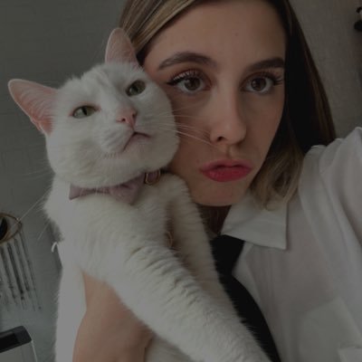 anaalube's profile picture. bem dramática e irritável