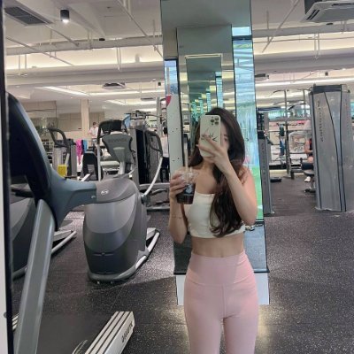 jenny1801425327's profile picture. I know looks aren’t everything, but I have them just in case.💗💗💗💗Life is too short, make it count.💗💗 🚫PORN