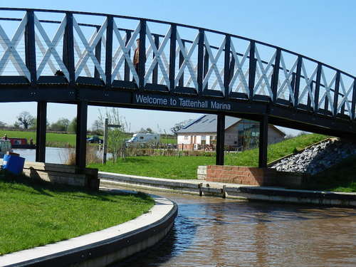 Welcome to Tattenhall Marina Set in the Bolesworth Estate in rural Cheshire.
Near to historic Chester, this new quality 300 berth marina opened in April  20