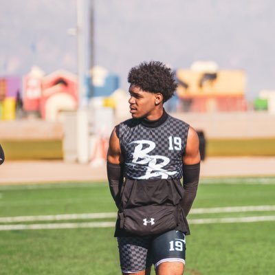 Cypress Creek (FL)| Class of 2026| ATH | height: 5’10 weight: 167| 16 year old athlete coming out of New York professional Gmail: jayjay01919@gmail.com