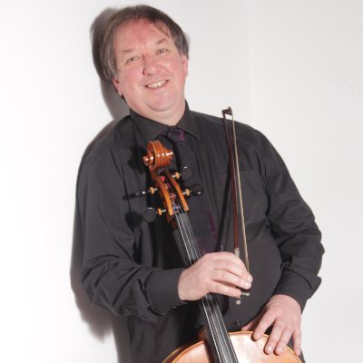 'Spanglish' professional cellist + prolific cello arranger. 
FB pages for music topics! Here for news, current affairs, politics, animal care, football..