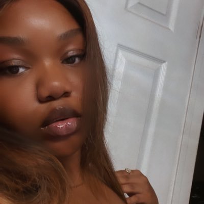 Kelbabyyx Profile Picture