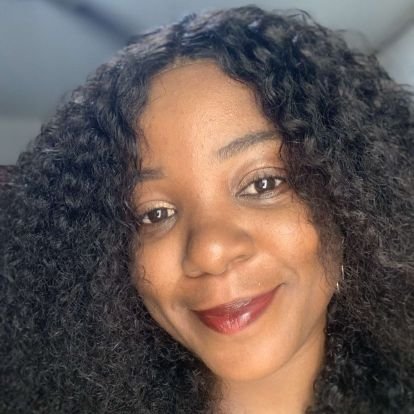 RamzBee's profile picture. Baker.

Order for your Absolutely Yummy cakes 
or check out  @ramziestreats on IG