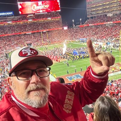 Public Safety Officer. Former Bodyguard. Born and raised in Northern Cali. love sports, my 49ers, Giants, food, and family. I am truly blessed. #FTTB