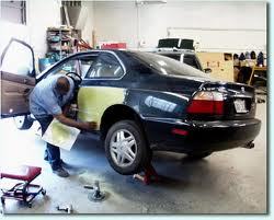 Redwood City Auto Body been performing quality auto body repair in the greater Redwood city area for years.