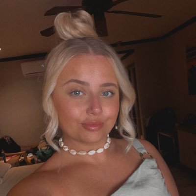 meganscholefie2's profile picture. 