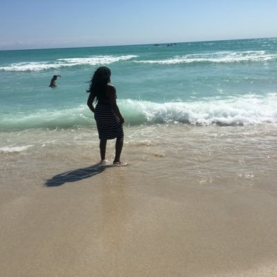 folukeee's profile picture. 