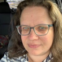 Jessica Michaud (@landsmama) Twitter profile photo