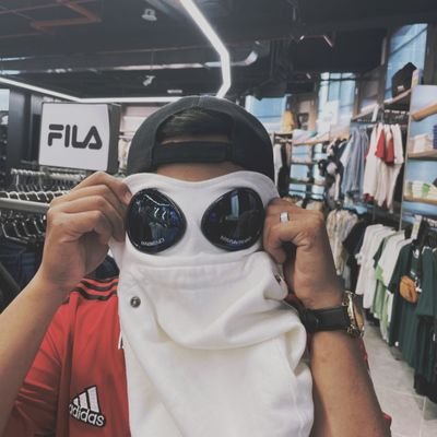 firdauszai_'s profile picture. 