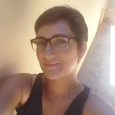 Professora de Geografia, especialização em Metodologias Ativas, pós graduada em Gestão Escolar. Compartilho minha experiência através do meu blog.