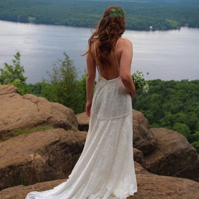 heytherekristin's profile picture. 