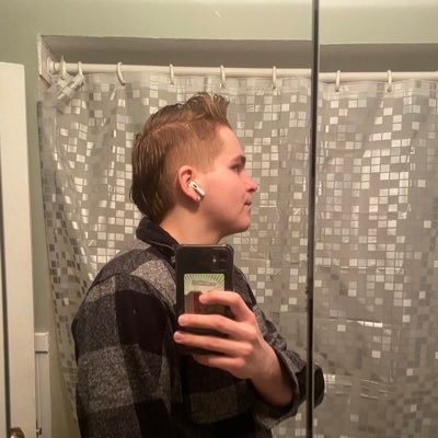 Union strong 💪, #MBNDP 🍊, 🇨🇦🏳‍🌈 (He/Him) (Heather McPherson fan) 🇺🇦🇹🇼, YWG, 18. @That_Ethan_2