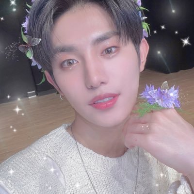 sssjUOVOUjsss's profile picture. 