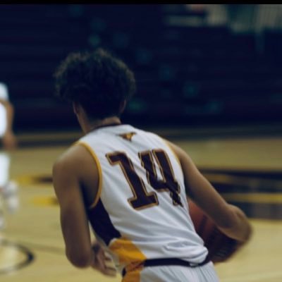 C/O 27 || Wide Reciever || Shooting Guard || Dripping Springs HS || 3.6 GPA || IG: ryan_atx