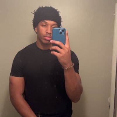 KSU Alumn //  ig: chavo_escobar17