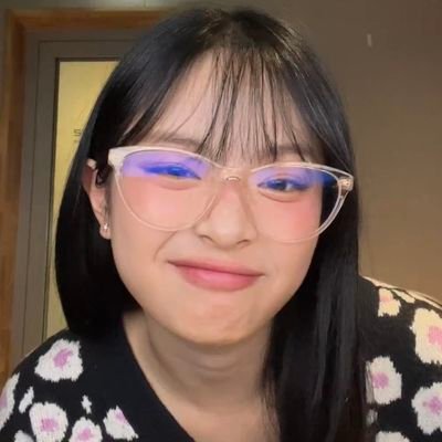 krcsmx's profile picture. master yapper | hanni ♡ aespa ♡ oscar and anything in between