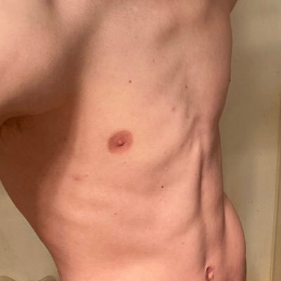 22|Aussie bloke with a big cock😉 I respond on OF➡️https://t.co/uKIBbd5QXx