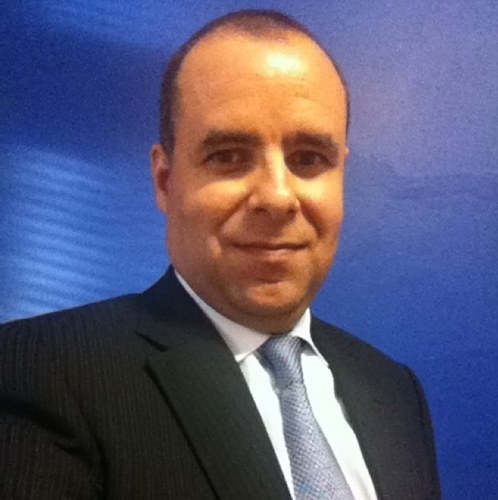 Lawyer | Property Agent | http://t.co/OjVwnrAqhN | http://t.co/4ksAUVFl9K| Fraser Park FC | Sydney Roosters |