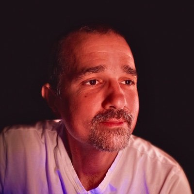 Sound Alchemist, Composer. Somewhere near the Painted Desert. Playlist I curate: https://t.co/knwqZCWX8X DM for submissions. #ambient #meditation #soundhealing