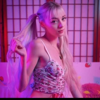 ChloeJusti76557's profile picture. 🍭 21+🎀 your favorite little princess 🎀✨✨ 
veronica@zenmodels.net find more of me ⬇️ 🍭🌸 🧸