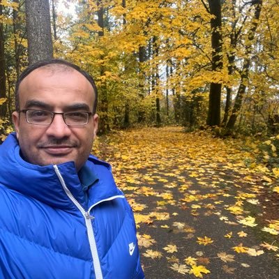 PSS 🇵🇰,IVLP🇺🇸,MAS🇨🇦, doctoral student, proud husband, loving father, caring human being, humorous, avoid toxic ppl. Believe in live and let live.