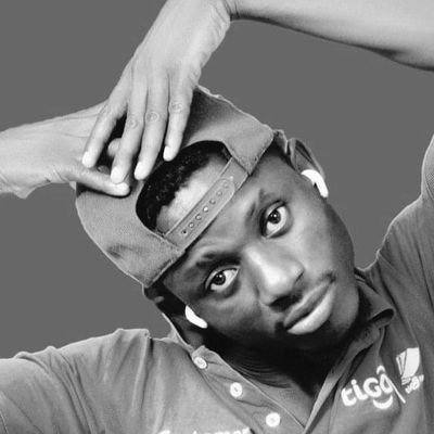 tz_vando's profile picture. 