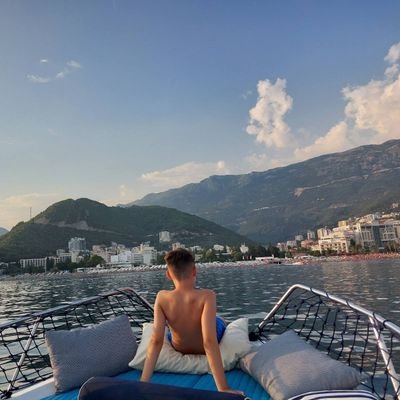 BojanM18's profile picture. 